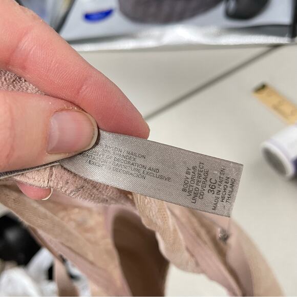 Victoria Secret Nude Lace Push Up Bra 36C - Picture 7 of 8